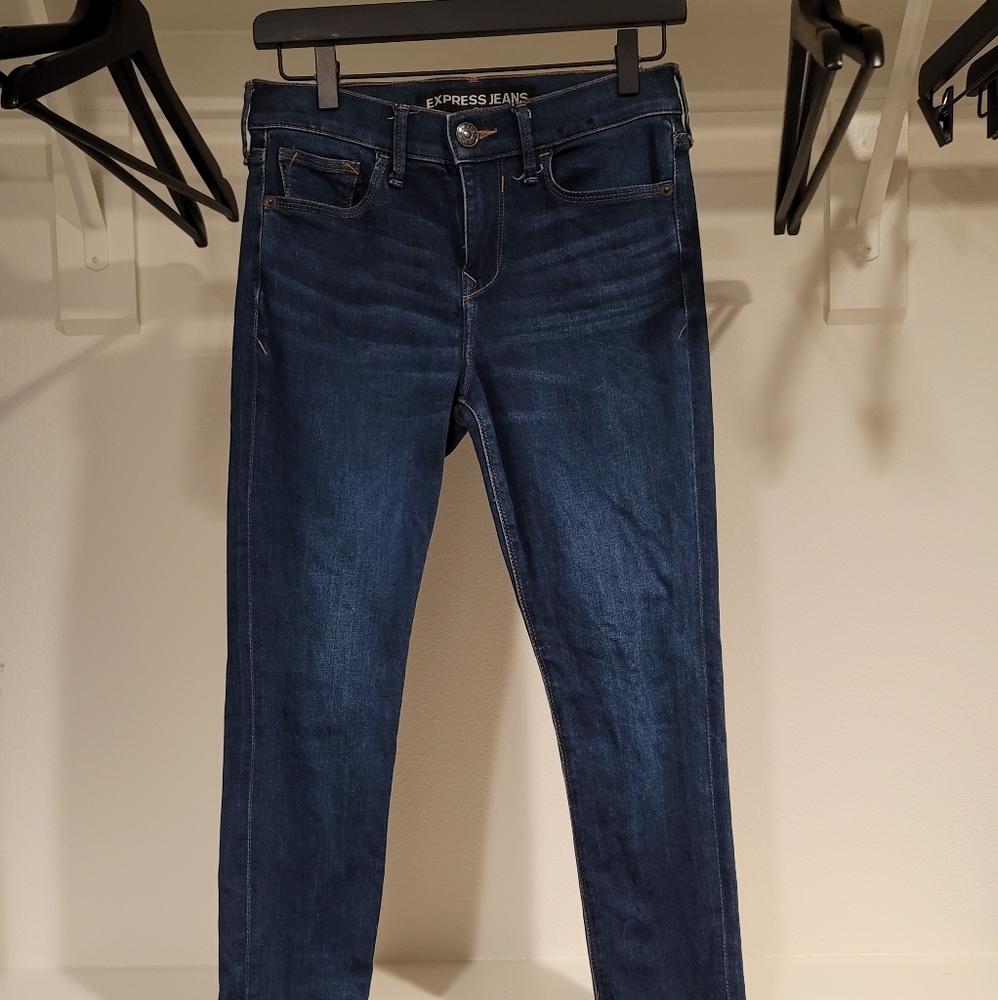 Express dark jeans 2 R 2R